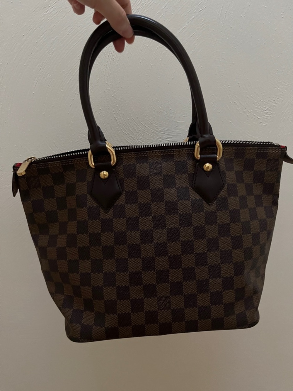 Louis Vuitton Saleya Handbag in Damier Ebene - Picture 2 of 15